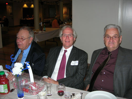 http://www.saintemarie.ca/Refonte/activites/rencontre_annuelles/reunions/Reunion_2009/Album/images/0087_jpg.jpg